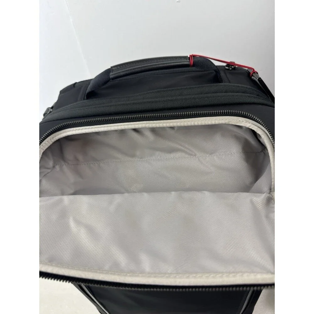 Tumi VOYAGEUR Léger International Expandable Carry-On Suitcase Luggage